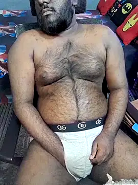 Rayansmith  online show from December 22, 2025, 11:46 pm