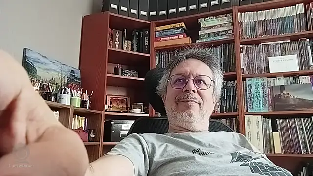 Snapshot of Mandra_is_a_whore chatting on October 11, 2025, 11:31 am Mandra is a whore online show from October 11, 2025, 11:31 am