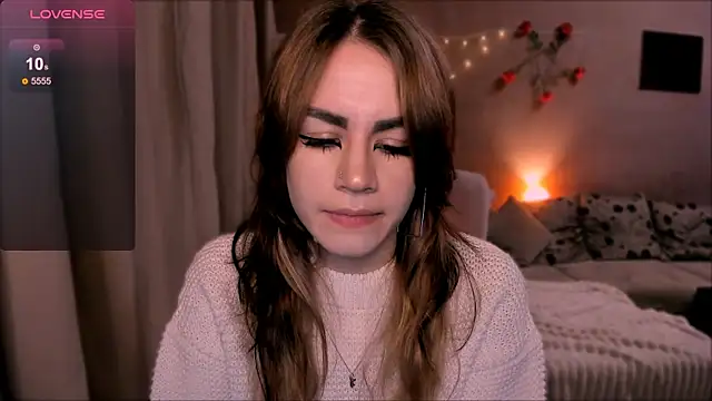 Snapshot of _selectrra chatting on December 19, 2025, 8:16 pm selectrra online show from December 19, 2025, 8:16 pm