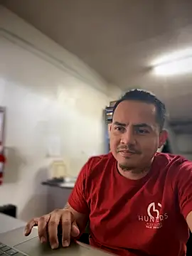 Snapshot of PeterGrandee chatting on December 2, 2024, 9:17 pm PeterGrandee online show from December 2, 2024, 9:17 pm