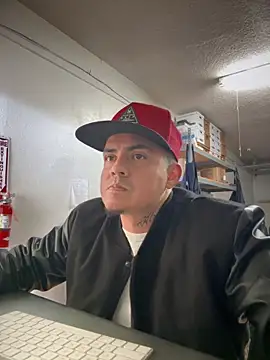 Snapshot of PeterGrandee chatting on December 4, 2024, 5:55 pm PeterGrandee online show from December 4, 2024, 5:55 pm