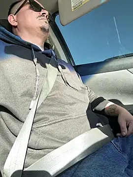 Snapshot of PeterGrandee chatting on January 15, 2025, 10:02 pm PeterGrandee online show from January 15, 2025, 10:02 pm