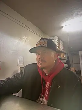 Snapshot of PeterGrandee chatting on January 30, 2025, 7:59 pm PeterGrandee online show from January 30, 2025, 7:59 pm