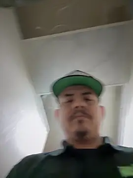 Snapshot of PeterGrandee chatting on February 19, 2025, 8:31 pm PeterGrandee online show from February 19, 2025, 8:31 pm