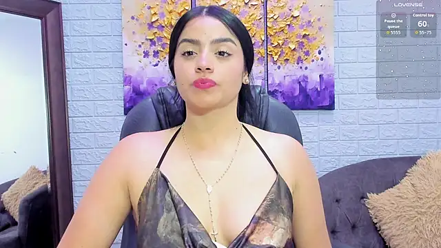 Paula Desousa online show from September 24, 2025, 7:39 pm