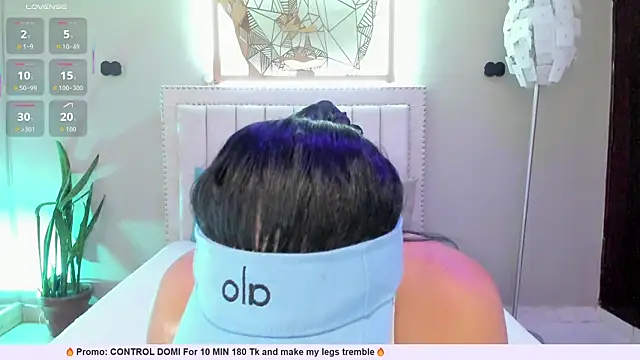 Paula Desousa online show from November 26, 2025, 7:37 pm