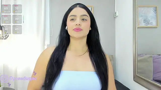 Paula Desousa online show from February 9, 2026, 3:49 pm