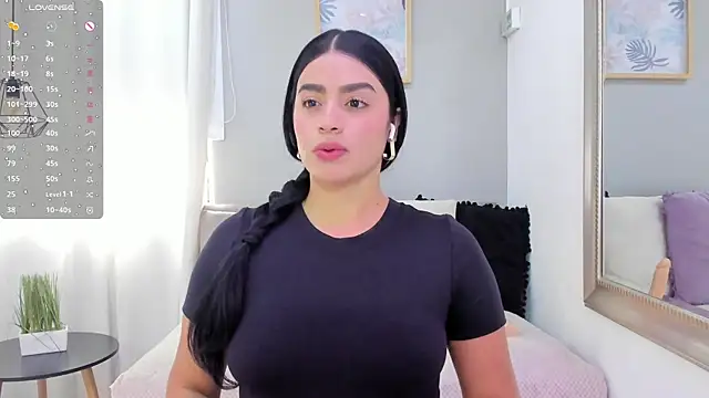 Snapshot of Paula_Desousa chatting on March 26, 2026, 4:34 pm Paula Desousa online show from March 26, 2026, 4:34 pm