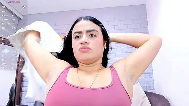 Snapshot of Paula_Desousa chatting on May 23, 2026, 7:40 pm Paula Desousa online show from May 23, 2026, 7:40 pm