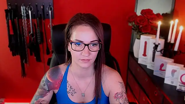 Snapshot of _Jane_Warren_ chatting on February 9, 2025, 2:07 pm  Jane Warren  online show from February 9, 2025, 2:07 pm