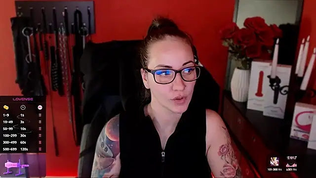 Snapshot of _Jane_Warren_ chatting on March 7, 2025, 10:45 am  Jane Warren  online show from March 7, 2025, 10:45 am