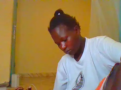 prettychic5 online show from March 24, 2026, 6:18 am