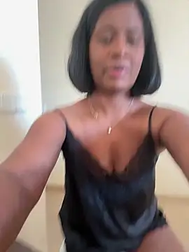 RoseMelanie online show from September 14, 2025, 7:51 am