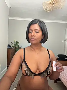 RoseMelanie online show from February 21, 2026, 8:26 am