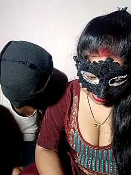 Snapshot of Something_61 chatting on February 15, 2025, 5:50 pm Something 61 online show from February 15, 2025, 5:50 pm