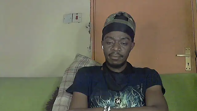 BIGDICKMULLAH online show from October 7, 2025, 6:27 pm