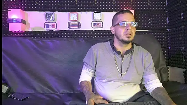 Dulce yors online show from March 15, 2025, 11:06 pm