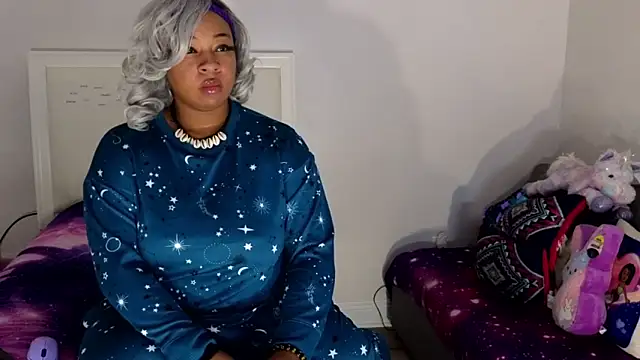 temptressbeauty24 online show from December 13, 2024, 5:49 am