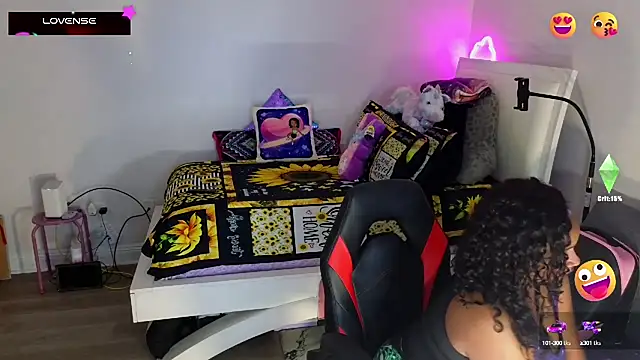 temptressbeauty24 online show from March 6, 2025, 4:30 am