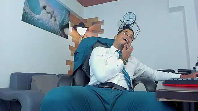 vincen jose online show from February 12, 2025, 1:52 am