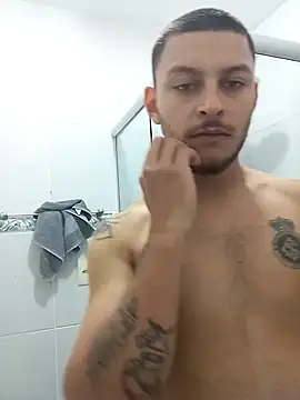 emrehliug12 online show from December 17, 2024, 4:12 am