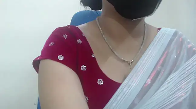 Snapshot of Lovely_Siri_23 chatting on January 30, 2025, 10:08 pm Lovely Siri 23 online show from January 30, 2025, 10:08 pm