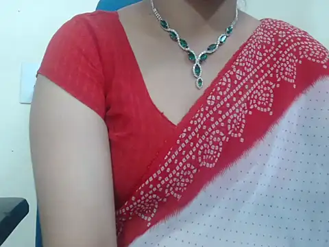 Snapshot of Lovely_Siri_23 chatting on November 2, 2025, 12:07 pm Lovely Siri 23 online show from November 2, 2025, 12:07 pm