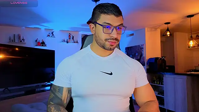 Michael Diamond online show from September 22, 2025, 12:23 am