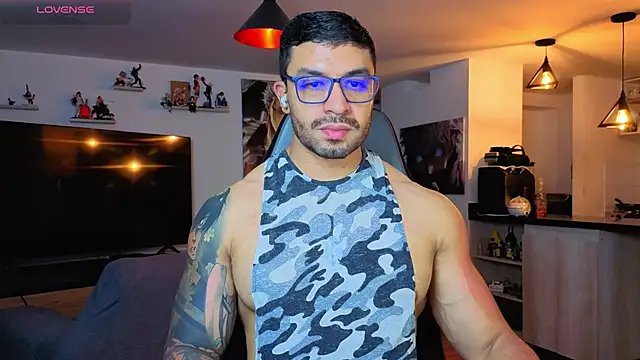 Michael Diamond online show from April 7, 2026, 4:02 am