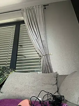 Bella-Tight online show from March 31, 2026, 2:39 pm