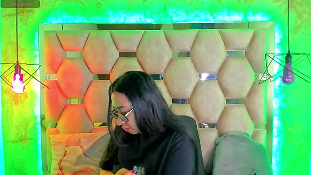 sayumi dirty online show from January 24, 2025, 12:10 pm