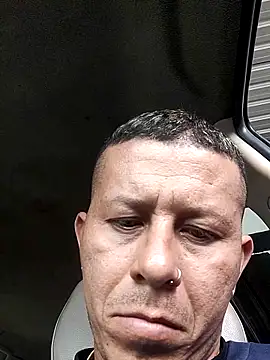 Snapshot of Somospareja1987 chatting on January 14, 2026, 7:41 pm Somospareja1987 online show from January 14, 2026, 7:41 pm