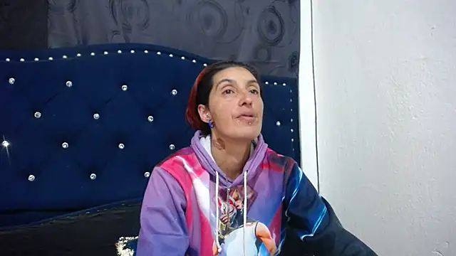 anyu1306 online show from January 29, 2025, 3:22 am