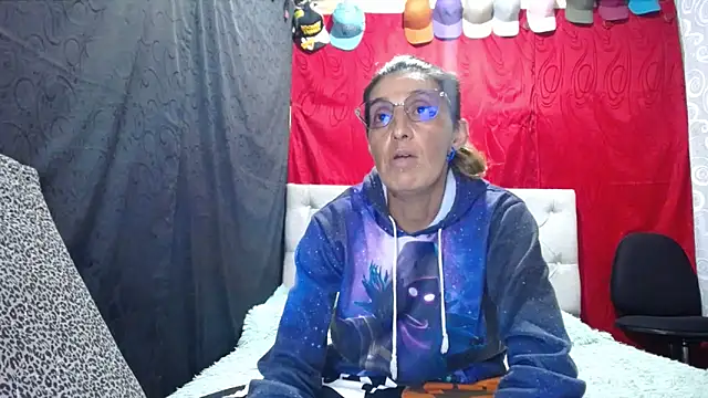 anyu1306 online show from December 16, 2025, 10:59 pm