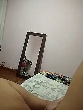 loiradiva29 online show from January 12, 2025, 9:08 pm