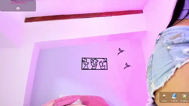 Laura Torres18 online show from March 27, 2026, 1:33 am