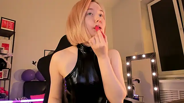 Snapshot of ReiYosimoto chatting on December 8, 2024, 2:41 pm ReiYosimoto online show from December 8, 2024, 2:41 pm