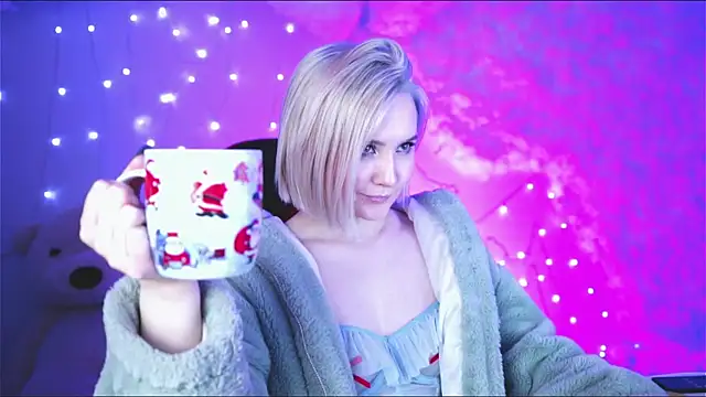 Snapshot of ReiYosimoto chatting on December 14, 2024, 11:50 am ReiYosimoto online show from December 14, 2024, 11:50 am