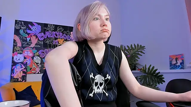 Snapshot of ReiYosimoto chatting on February 15, 2025, 6:23 pm ReiYosimoto online show from February 15, 2025, 6:23 pm