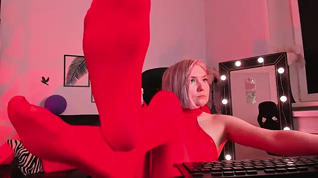 Snapshot of ReiYosimoto chatting on March 3, 2025, 6:01 pm ReiYosimoto online show from March 3, 2025, 6:01 pm