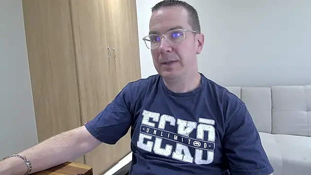 BrettJ81 online show from March 24, 2026, 2:44 pm