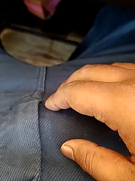 Snapshot of u_wan_me chatting on March 11, 2026, 4:07 am u wan me online show from March 11, 2026, 4:07 am