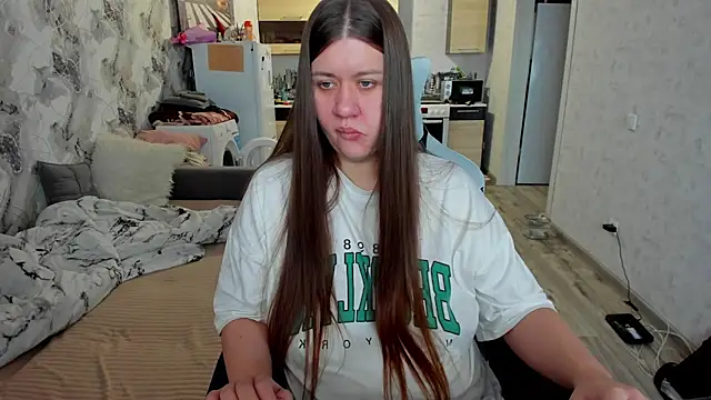 Snapshot of Lis_Kollen chatting on November 12, 2025, 9:21 am Lis Kollen online show from November 12, 2025, 9:21 am