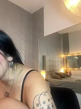 Snapshot of Baby_Venuss chatting on January 8, 2025, 6:31 am Baby Venuss online show from January 8, 2025, 6:31 am