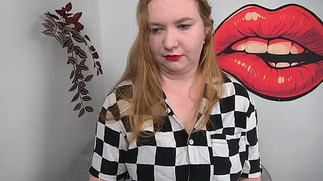 Snapshot of LaraDream chatting on February 23, 2026, 2:25 pm LaraDream online show from February 23, 2026, 2:25 pm