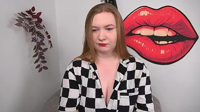 Snapshot of LaraDream chatting on March 1, 2026, 2:19 pm LaraDream online show from March 1, 2026, 2:19 pm