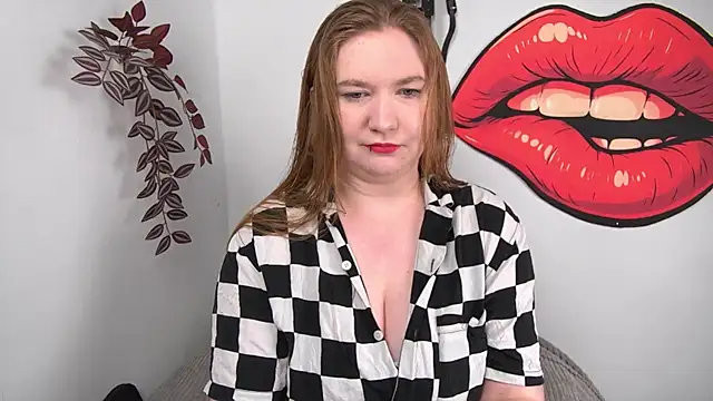 Snapshot of LaraDream chatting on March 22, 2026, 3:59 pm LaraDream online show from March 22, 2026, 3:59 pm