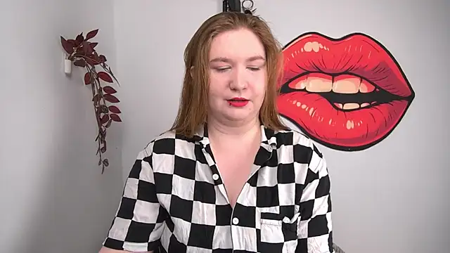 Snapshot of LaraDream chatting on March 24, 2026, 3:17 pm LaraDream online show from March 24, 2026, 3:17 pm