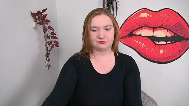 Snapshot of LaraDream chatting on March 29, 2026, 4:18 pm LaraDream online show from March 29, 2026, 4:18 pm