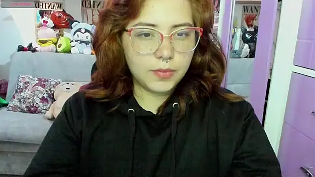 Snapshot of soficammy chatting on December 23, 2024, 12:46 am soficammy online show from December 23, 2024, 12:46 am